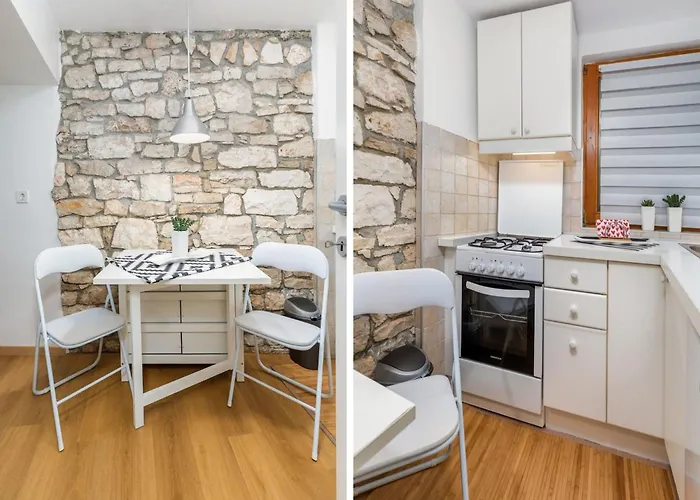 House In Fa Ana Near Rock 펜션 *