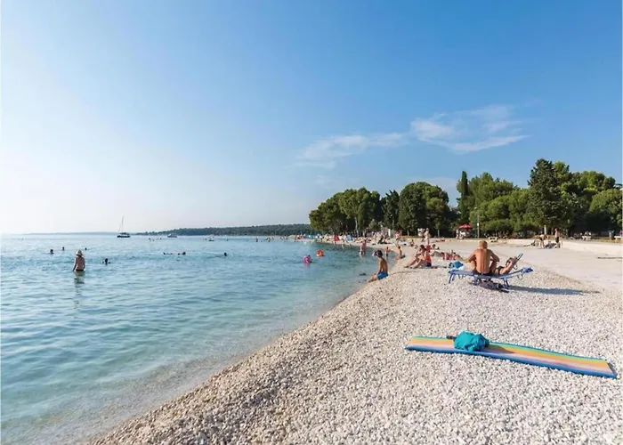 House In Fa Ana Near Rock 펜션 *