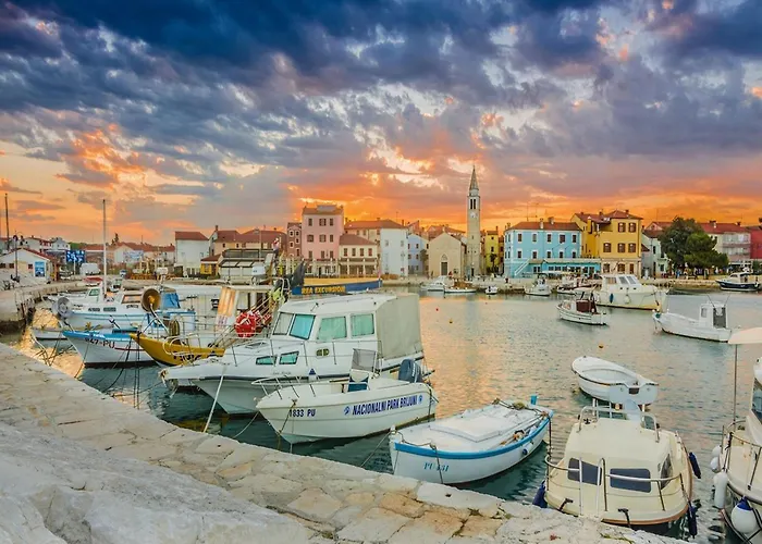 House In Fa Ana Near Rock 펜션